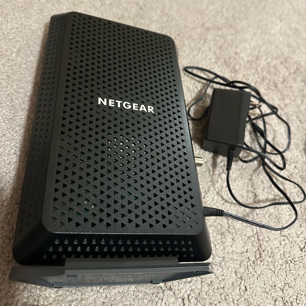NETGEAR Nighthawk CM 1200 Mult-Gig Speed Cable Modem